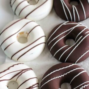 Donas rellenas de helado